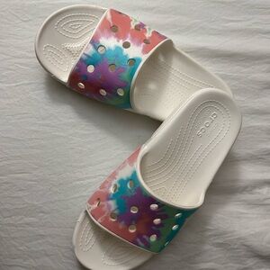 Crocs slides only worn one time women size 10 and men size 8